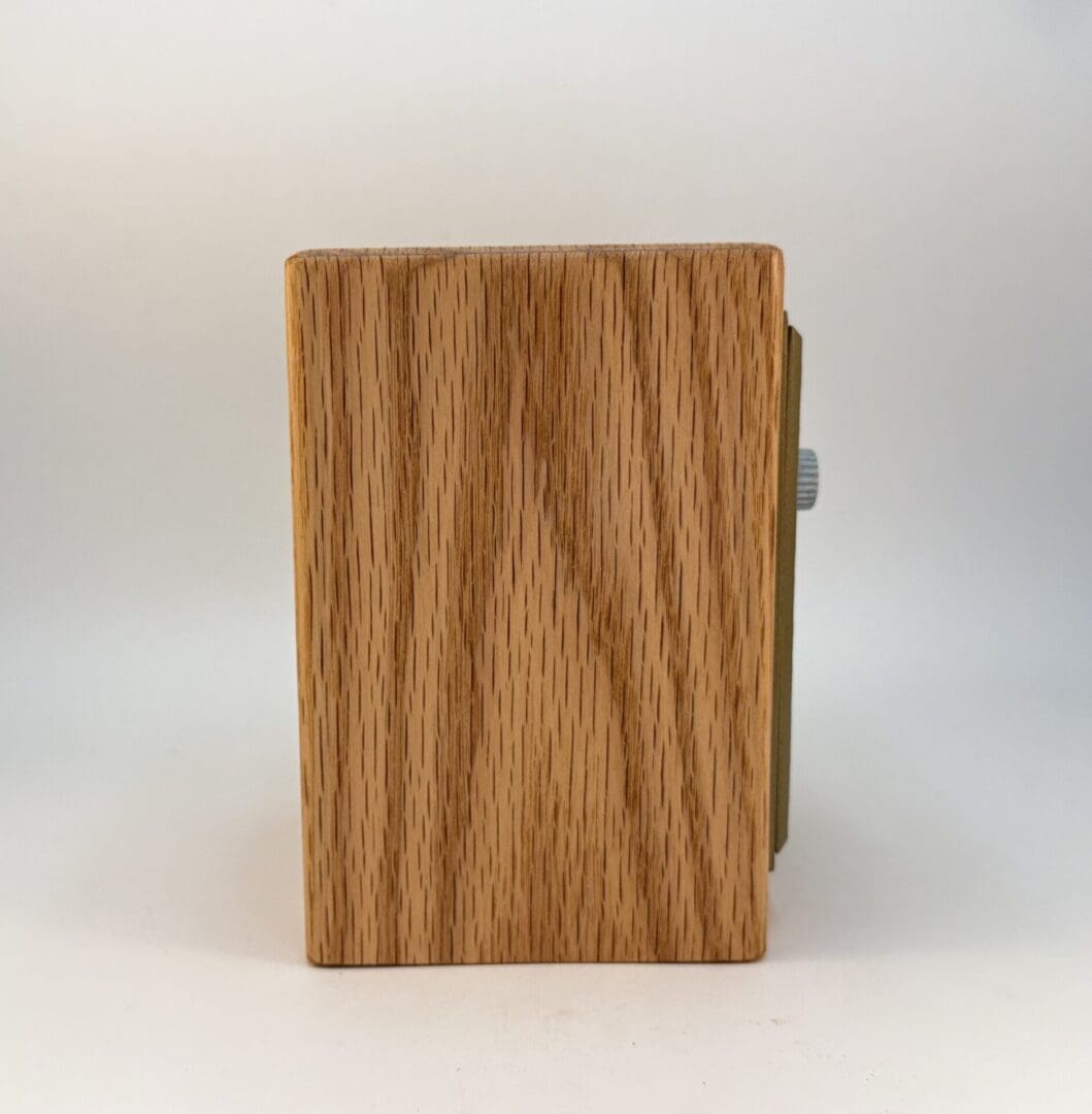 1980 Oak Mailbox Door Bank